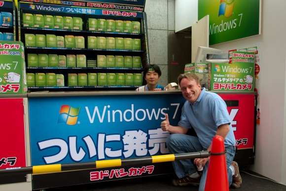 Linus_Windows7 Linus Torvads dando el "OK" a Windows 7 :P